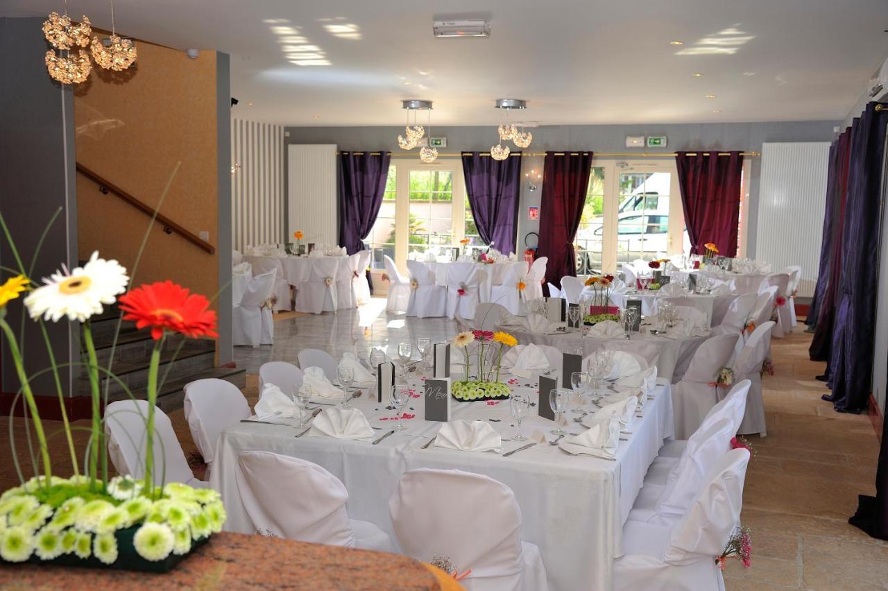 Logis Aux Maisons ภายนอก รูปภาพ